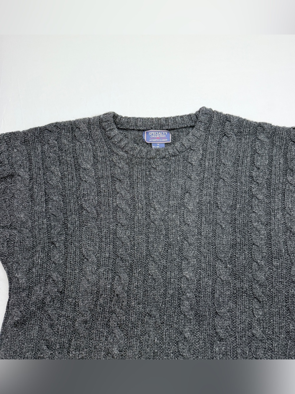 Men's Gray Cable 100% Wool Crewneck Sweater - Picture 4 of 8